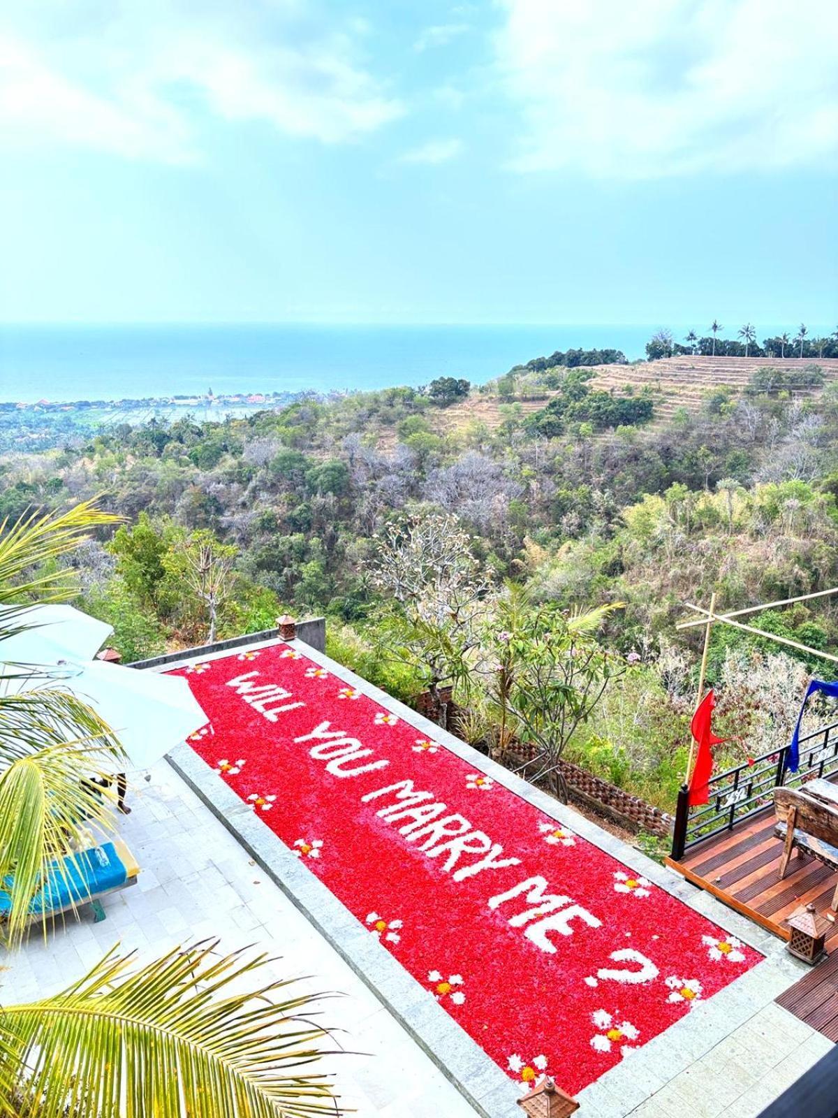 Liri Villa - Ocean, Hills, Valley View Lovina Exterior foto